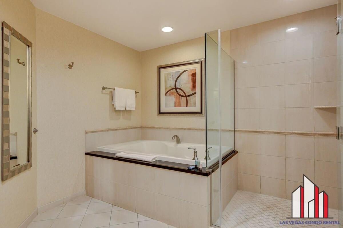 Mgm Signature-24-709 Strip View Jacuzzi Studio 拉斯维加斯 外观 照片