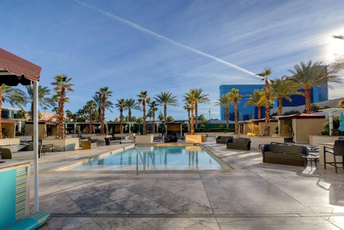 Mgm Signature-24-709 Strip View Jacuzzi Studio 拉斯维加斯 外观 照片