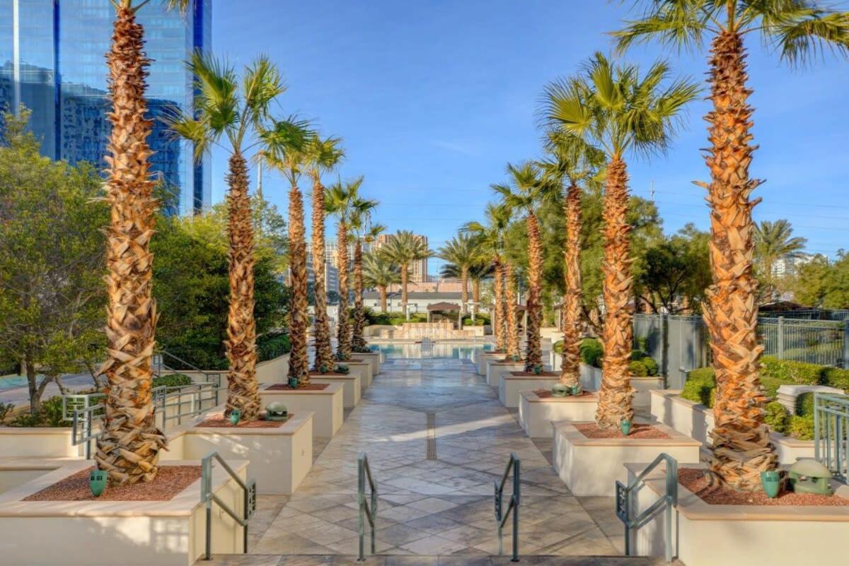 Mgm Signature-24-709 Strip View Jacuzzi Studio 拉斯维加斯 外观 照片